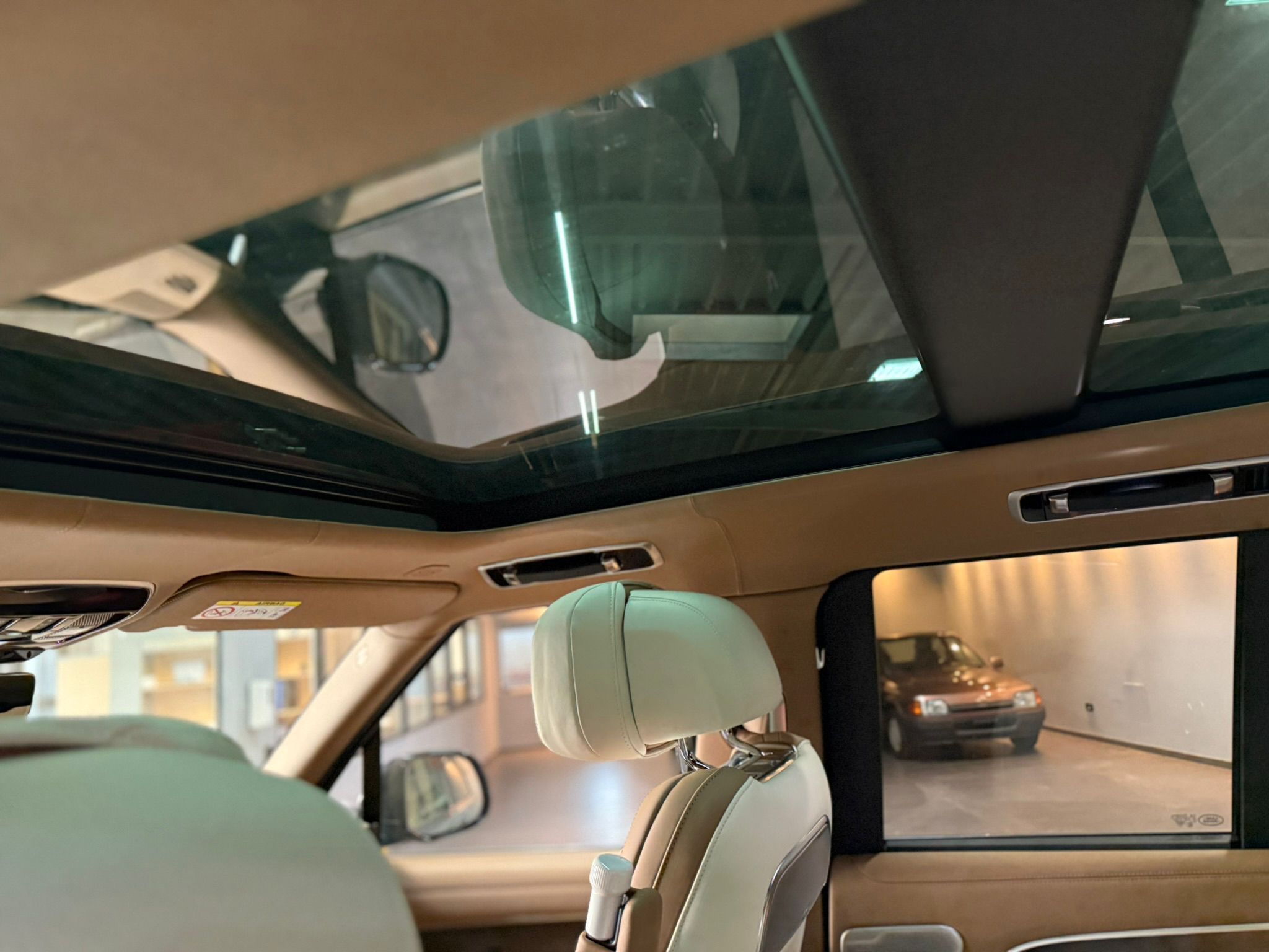 Rang Rover P615 Autobiography thumbnail 2