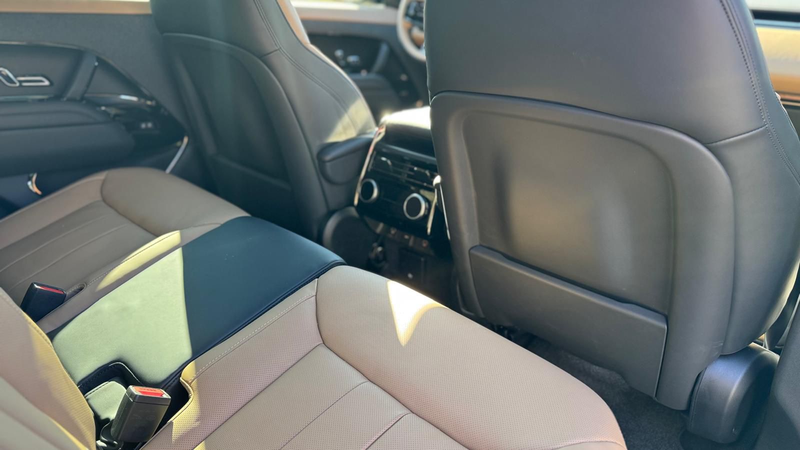 Rang Rover Sport D350 Autobiography thumbnail 12