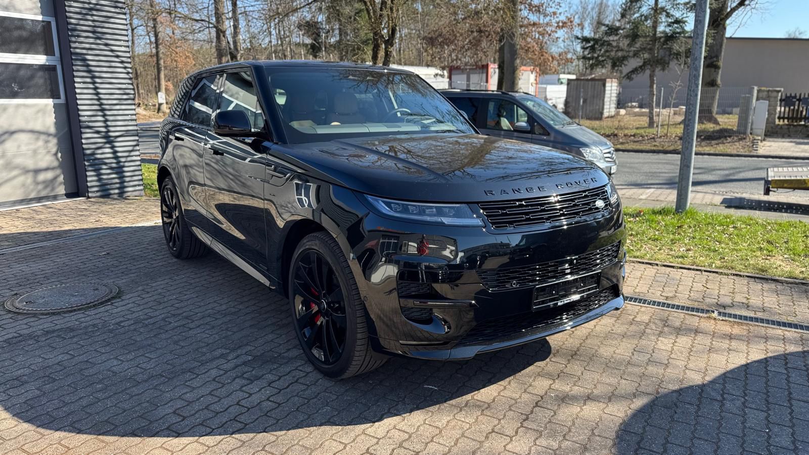 Rang Rover Sport D350 Autobiography thumbnail 14