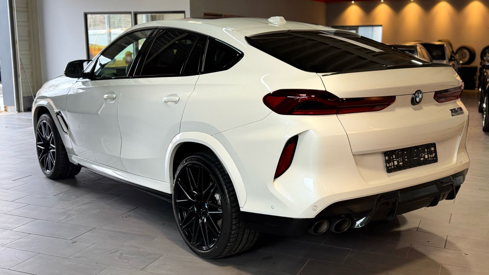 BMW X6 M Competiton thumbnail 3