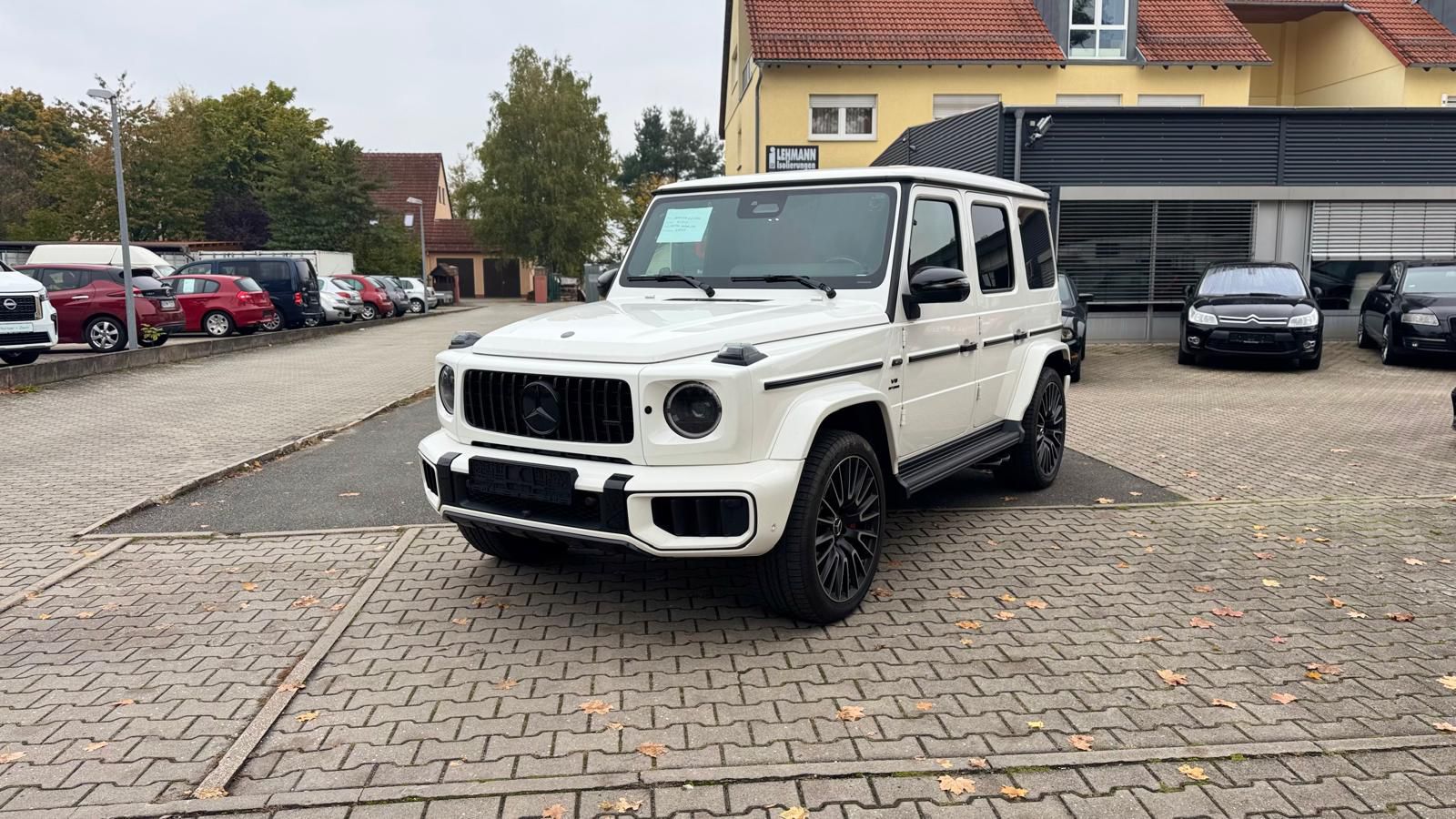 Mercedes Benz G63 AMG thumbnail 1